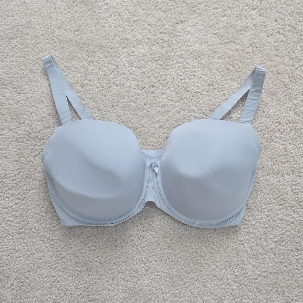 Torrid Curve Gray Underwire Bra with Molded Cups and Adjustable Straps Size 40F